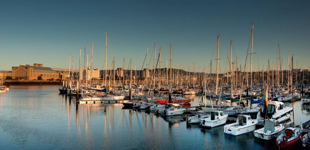 Conciergerie de bateaux dans un port du Calvados en Normandie — gardiennage et entretien NautikCare